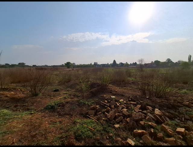 3,745M² VACANT LAND FOR SALE IN HENLEY ON KLIP